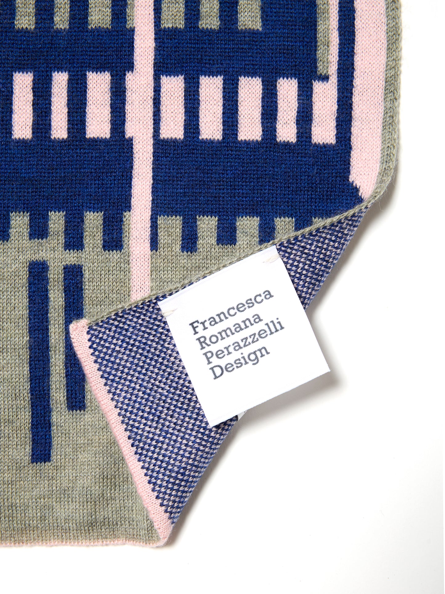 SCARF ARCHITECTURAL RHYTHM